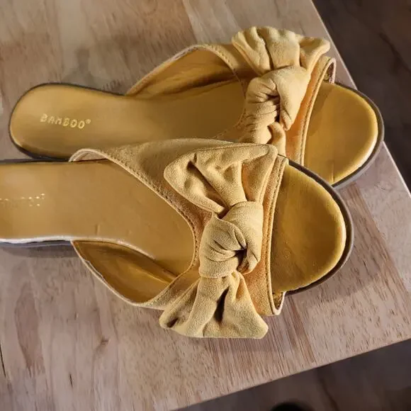 Bamboo Yellow Fabric Bow Slides Size 10 Rubber Sole Padded Comfort - Picture 9 of 9
